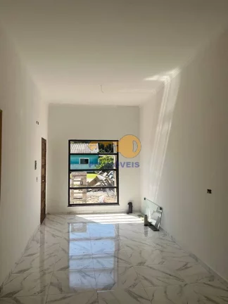 Imagem CASA COM 3 DORMITÓRIOS NO BALNEÁRIO SHANGRI-LA A 1,2Km DO MAR