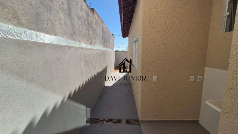 Imagem Casa com 2 dormitórios sendo 1 suíte à venda, 56 m² por R$ 330.000 - Jardim Santa Catarina - Sorocaba/SP