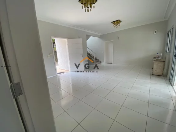 Imagem Casa para Venda em Guararema, Bairro Iatpema, 4 dormitórios, 2 suítes, 4 banheiros, 6 vagas