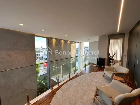 Imagem Magnífica e espaçosa casa à venda, com área construída de 360 m². A residência possui living ...