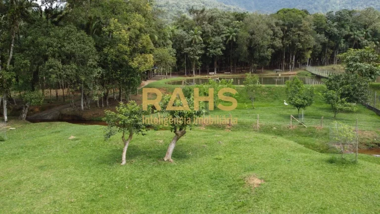 Imagem ChÃ¡cara Encantadora No Vila Nova Ãrea total de 69.790m2 (zona rural), distribuÃ­dos em uma linda Ã...