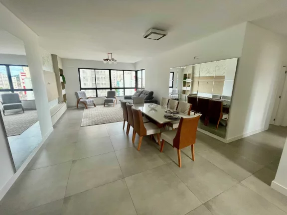 Imagem Apartamento com 3 Suítes sendo 1 master e 2 vagas de garagem no Centro – Balneário Camboriú/SC