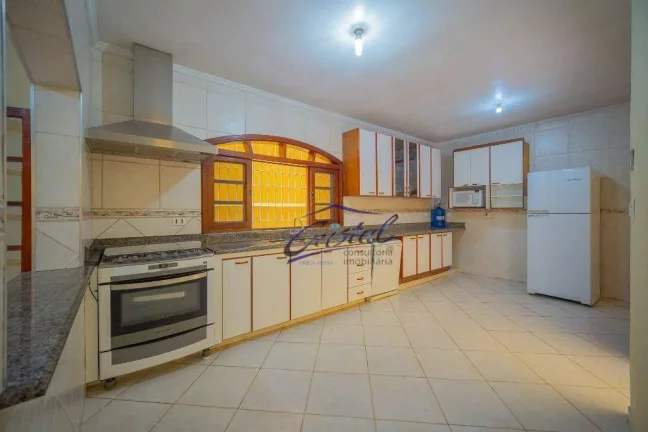 Imagem Casa com 5 quartos (1 suíte) à venda, 393 m² - Vila Yara - Osasco/SP