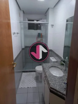 Imagem APARTAMENTO EM FRENTE AO PARQUE MÃE BONIFÁCIA Este apartamento oferece uma combinação de confort...