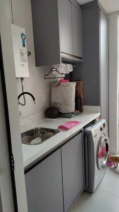 Imagem Apartamento com 2 dormitórios sendo 1 suíte e 2 vagas de garagem no bairro São Judas em Itajaí - SC