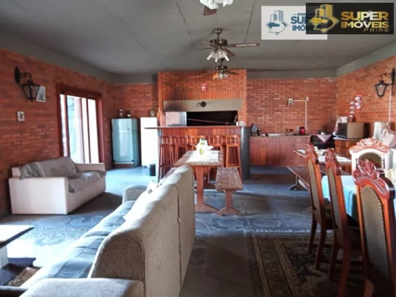 Imagem Casa Padrão para Venda em Laranjal Pelotas-RS - 2215