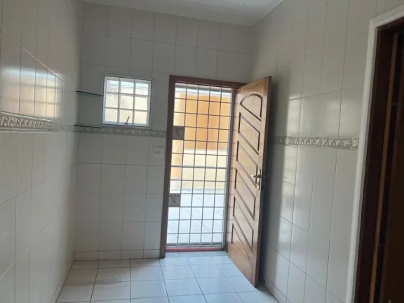 Imagem Sobrado com 3 dormitórios à venda, 170 m² por R$ 750.000,00 - Centro - Ferraz de Vasconcelos/SP