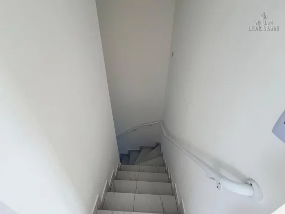 Imagem Casa de condomínio na Vila Tupi, 2 Dormitórios com Suíte! Sobreposta Alta!