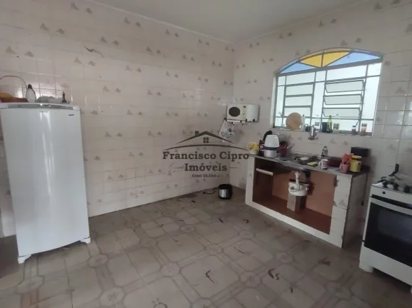 Imagem Casa à venda no bairro Jardim Ícaro - Guaratinguetá/SP