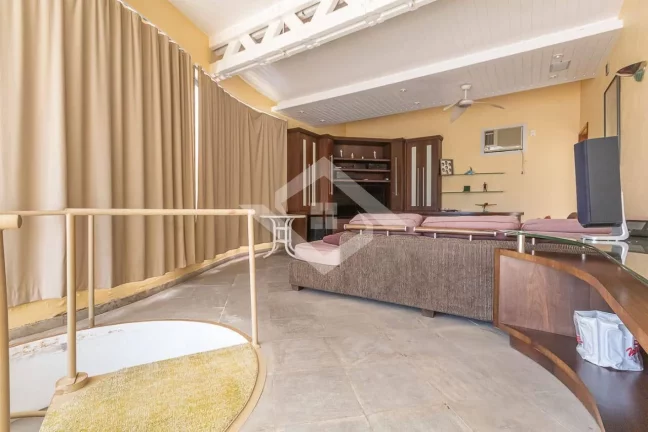 Imagem Cobertura Duplex de Alto Padrão com 5 suítes – Vista Lindíssima da Lagoa