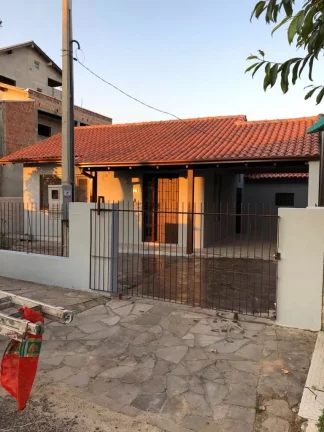 Casa de 3 quartos proximo ao centro de Parobe