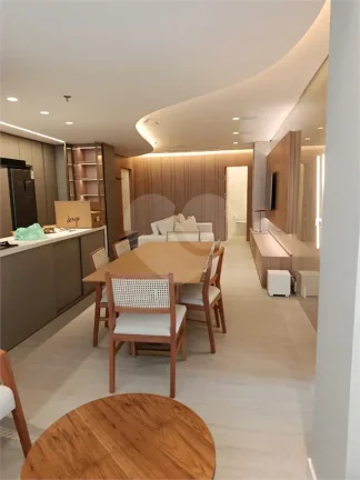 Imagem Apartamento à venda ou para alugar com 3 quartos, sendo 2 suítes, no condomínio O Parque - Fase 1, São Paulo - SP