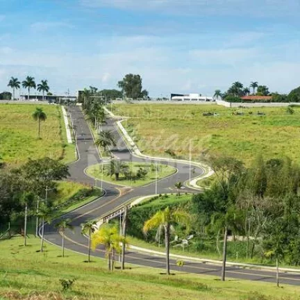 Imagem Terreno plano com 1.000 m² no Condomínio Saint Patrick