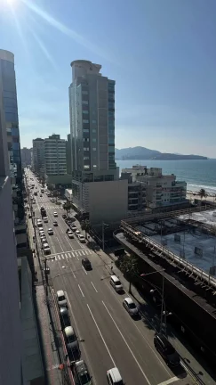Imagem Apartamento com 3 dormitórios sendo 2 suítes e 1 vaga de garagem em Itapema/SC