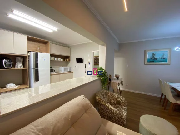 Imagem Amplo apartamento no Embaré com 2 dormitórios, suíte, dependência completa e 1 vaga demarcada