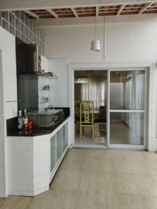 Imagem Sobrado com 2 dormitórios à venda, 64 m² por R$ 690.000,00 - Jardim Carlos Cooper - Suzano/SP