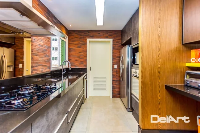 Imagem Apartamento 145m2 - 03 suítes - 04 vagas - todo mobiliado e aconchegante na melhor posição do Cabral...