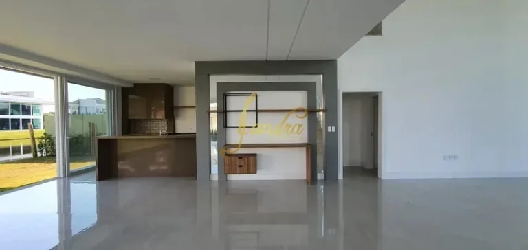 Imagem BEIRA DE LAGO, VISTA PANORÂMICA mobiliado e decorado