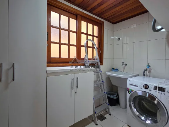 Imagem Casa à venda Campos do Jordão condomínio exclusivo estilo alpino