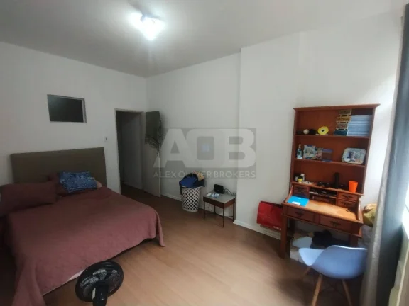Imagem Apartamento de quarto e sala à venda em Copacabana, 35m2, na Nossa Senhora.