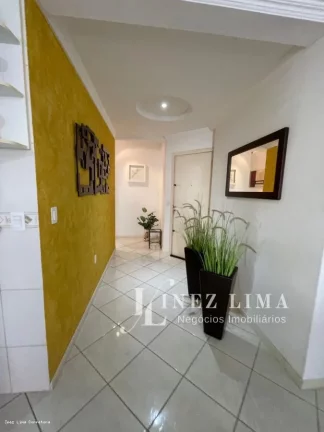 Imagem Apartamento para Temporada em Itapema, meia praia, 3 dormitórios, 1 suíte, 2 banheiros, 2 vagas