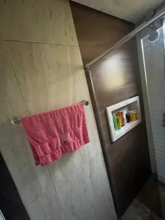 Imagem Sobrado com 4 dormitórios à venda, 100 m² por R$ 430.000,00 - Jardim São Benedito - Ferraz de Vasconcelos/SP