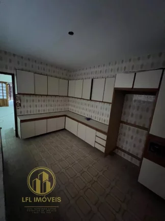 Imagem Sobrado para venda, com 2 suítes e 2 vagas. Vila Sonia