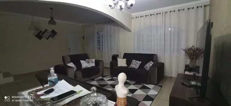 Imagem Sobrado com 4 dormitórios à venda, 245 m² por R$ 1.200.000,00 - Jardim Medina - Poá/SP