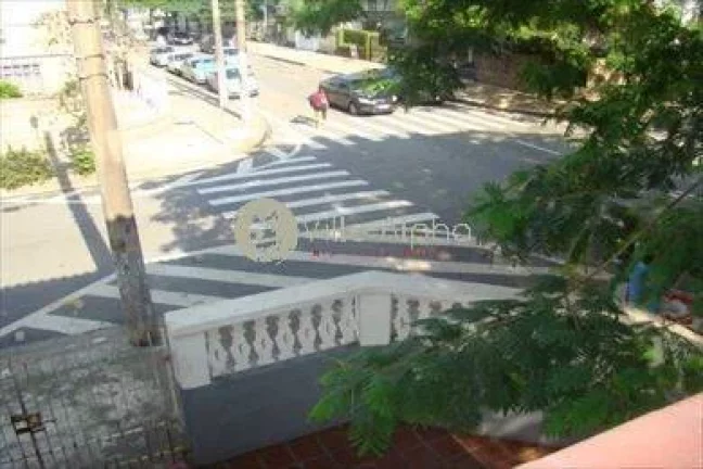 Imagem Casa de esquina a venda em Santos