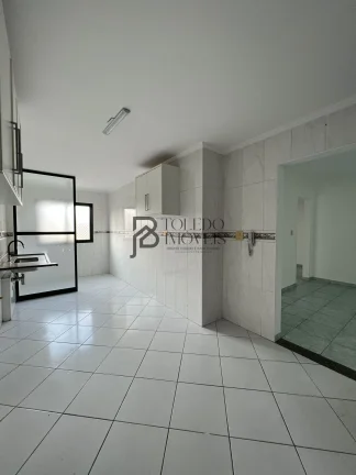 Imagem Apartamento de 131m² com 2 Dormitórios no bairro Canto do Forte - Praia Grande