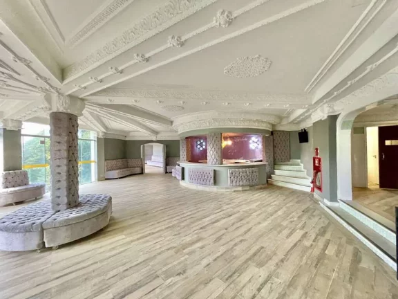 Imagem Mansão COMERCIAL Multiuso - Clube / Hotel, Spa / Eventos - ESPETACULAR!