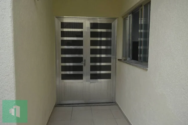 Imagem Sobrado à venda em Osasco, Centro, com 3 quartos