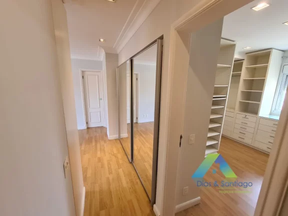 Imagem Apartamento Alto Padrão com 3 suítes e 5 vagas em Campo Belo, São Paulo/SP