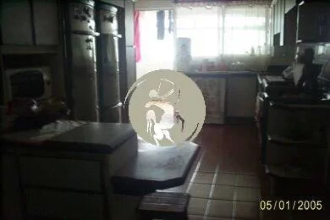 Imagem GARAGEM FECHADA 2 AUTOS E VÁRIAS MOTOS