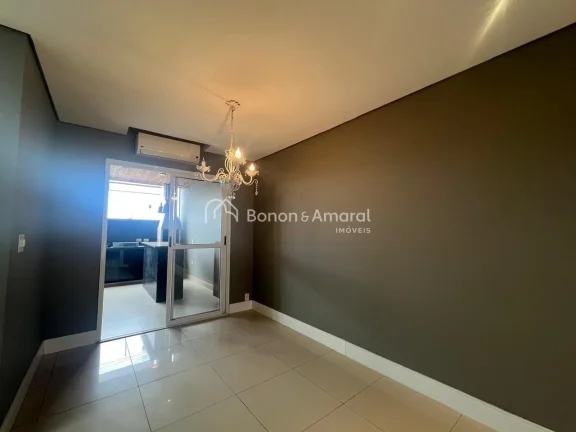 Imagem Casa em condomínio, 148m², com 3 quartos, no Mansões Santo Antônio

Sobrado cheio de charme e mu...