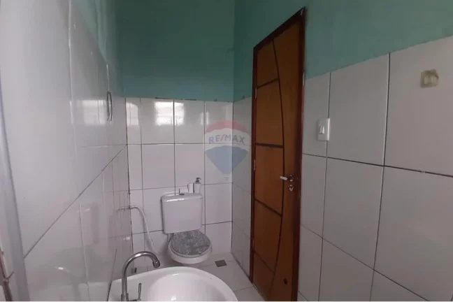 Imagem Casa a venda com 1 quarto com 200 m² em CASCADURA - RIO DE JANEIRO