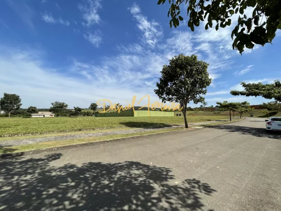 Imagem ÓTIMO LOTE COM 556 M² - LOTE PLANO - CONDOMÍNIO ALPHAVILLE RESIDENCIAL I.
