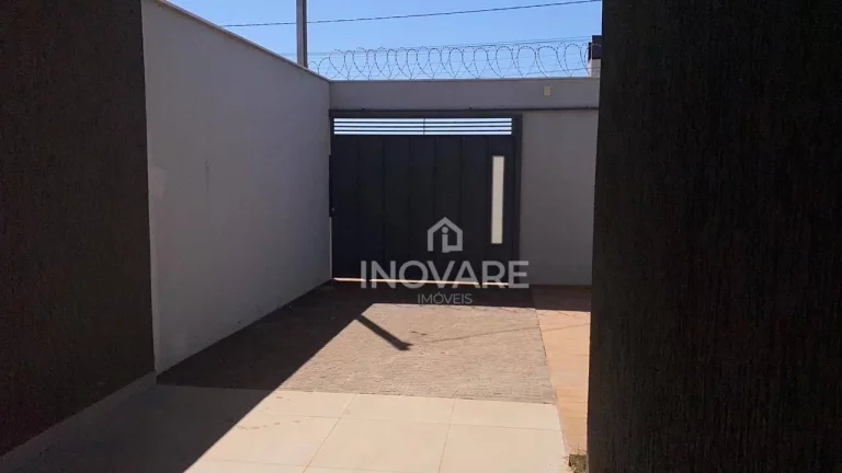 Imagem Casa com 3 dormitórios à venda, 180 m² por R$ 450.000,00 - Residencial Beira Rio I - Itumbiara/GO