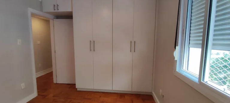 Imagem Apartamento 150 M², 3Q, 1 Suíte, Lavabo, 4 Banheiros, 1 Vaga fixa e escriturada, Dependência completa de serviço, Próximo a 2 estações do metrô.