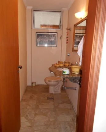 Imagem Apartamento amplo, com janelas grandes, bem arejado e iluminado, living para dois ambientes, 3 dormi...