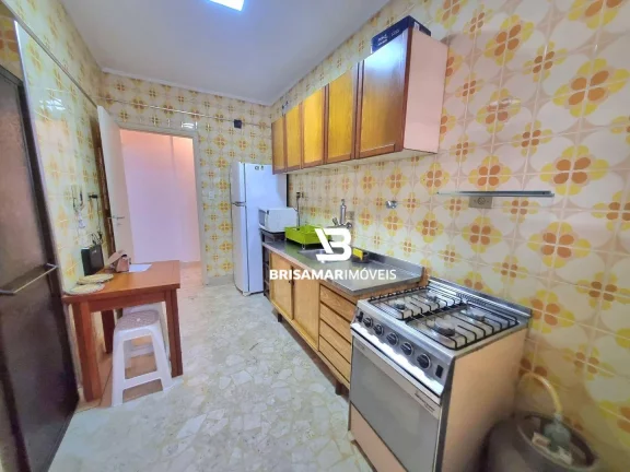 Imagem PITANGUEIRAS- LOCAL NOBRE , EXCELENTE APARTAMENTO , GARAGEM NO PRÉDIO.