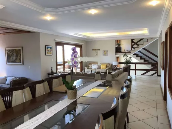 Imagem Granja Viana II Glebas 4 e 5 - Casa com 04 suítes, gourmet, piscina!