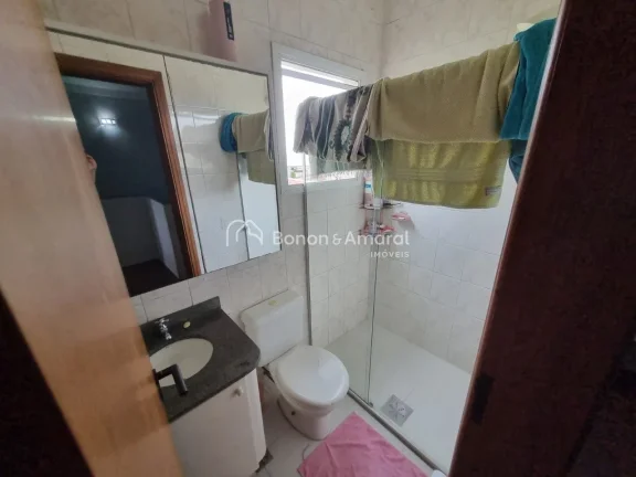 Imagem Sobrado à venda no bairro Santa Cândida, em excelente localização, próxima à PUC-Campinas e à...