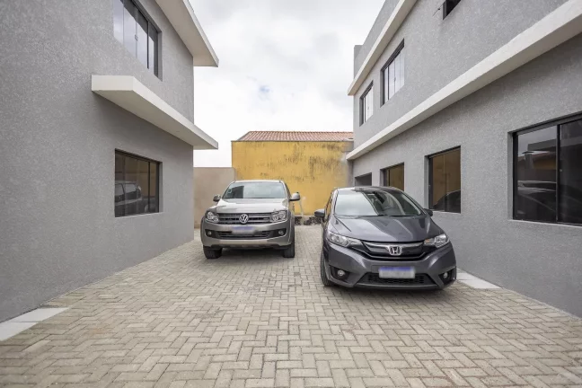 Imagem Sobrado novo em condominio fechado no Hauer