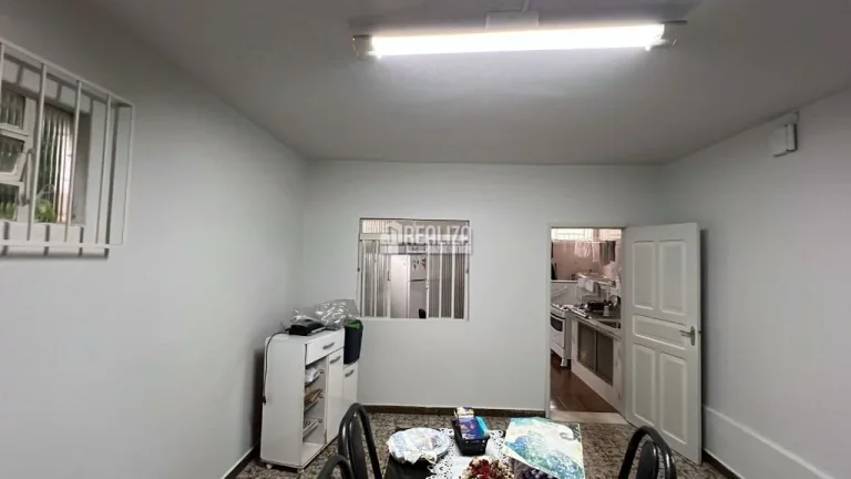 Imagem Casa de 5 dormitórios à venda no bairro Mercês, Uberaba
