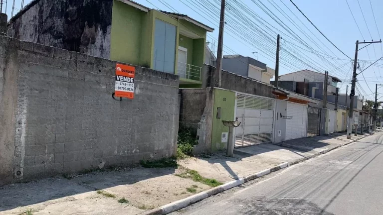Imagem Terreno à venda, 175 m² por R$ 200.000,00 - Jardim Quaresmeira II - Suzano/SP