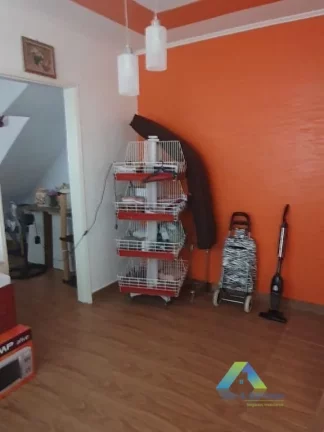 Imagem IPIRANGA Sobrado 160M², 4 dormitórios, 2 vagas com ótima localização e valor !!!