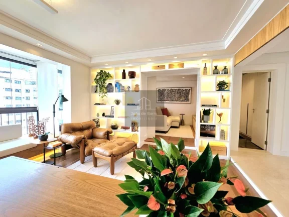 Imagem Reformadíssimo Apartamento com 3 suites 3 vagas Campo Belo