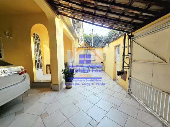 Imagem Casa com 2 salas, varanda, 3 quartos, 3 suítes, copa cozinha, depend., a. de serv., quintal, garagem, à venda, 160 M², por R$ 1.298.000 – Grajaú.