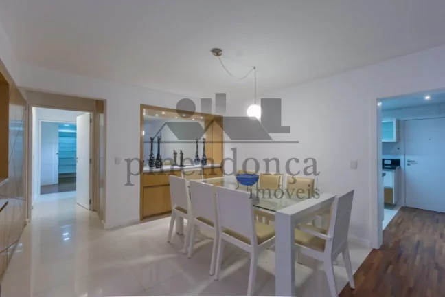 Imagem Apartamento na Av Higienópolis com 130m², pronto para morar!